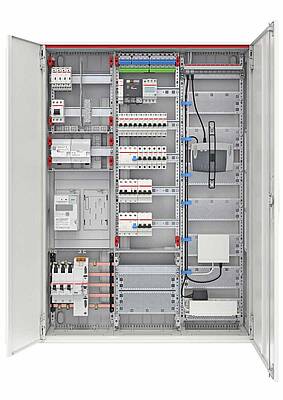 Kommandozentrale mit Reserve: Ein gut geplanter Zählerschrank bietet Platz für Wärmepumpe, Energiemanagement und Ladetechnik (© ABB)