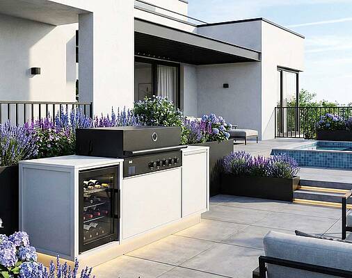 Dank ihres modularen Aufbaus lassen sich auch kleine und mittelgroße Outdoor-Küchen realisieren. Die besten Voraussetzungen hierfür: Beratungskompetenz, Kreativität, passgenaue Planungen, langlebige Qualitätsprodukte. (Foto: AMK)