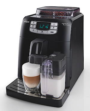 Intelia Cappuccino mit integriertem Milchbehälter und Getränk auf Knopfdruck