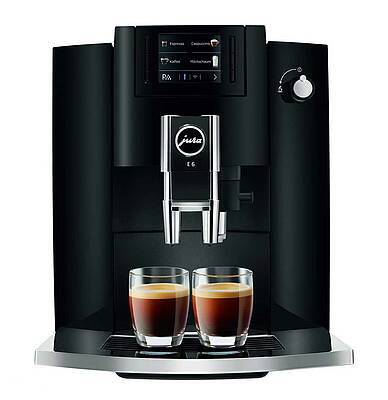 Der Kaffee-Vollautomat Jura E6 ist ein mehrfach ausgezeichneter Klassiker mit umfassender und hochwertiger Ausstattung
