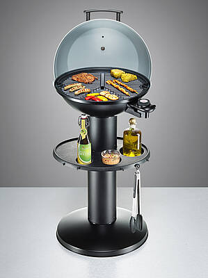 Der BBQ 2004/E Gourmet Plus ist ein Elektrogrill mit stabilem Standfuß. (Fotos: Rommelsbacher)