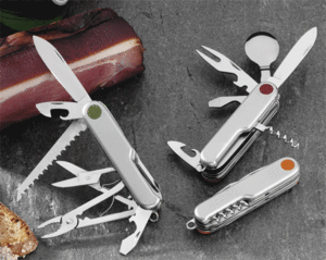 Taschenmesser mit Essbesteck oder Werkzeugen (Fotos: WMF)