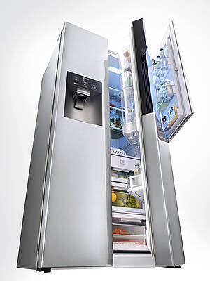 Kühlschrank im Kühlschrank: Für die Entnahme von Getränken, kleinen Snacks, Milch und Marmelade muss nicht mehr der gesamt Schrank geöffnet werden